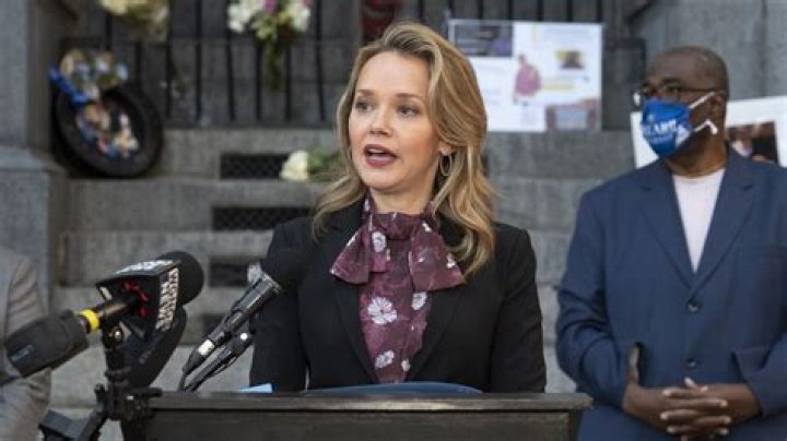 A Focus On His Role In "Helena"