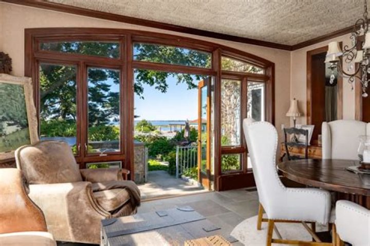 A Peek Inside Kathie Lee Gifford's Stunning Connecticut Abode