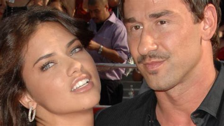 Adriana Lima's Father: Uncovering The Man Behind The Supermodel