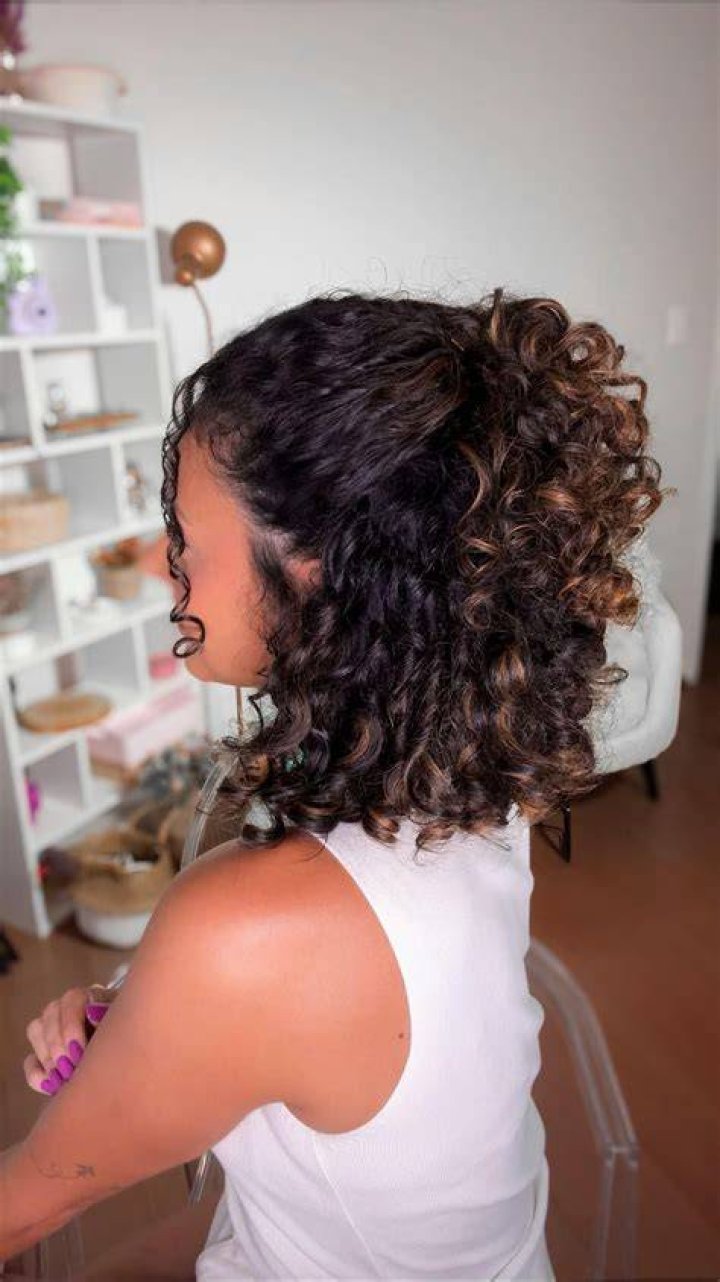 Alicia Keys' Signature Hair: Styling Secrets And Transformations