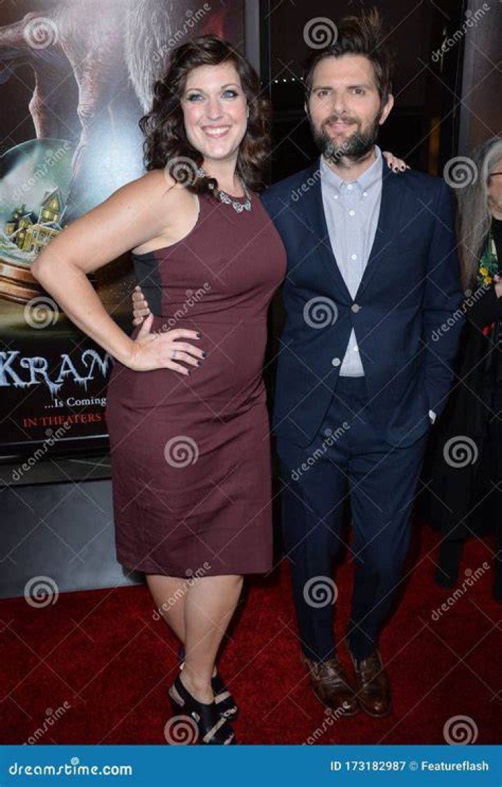 Allison Tolman's Husband: Meet Davis Offer