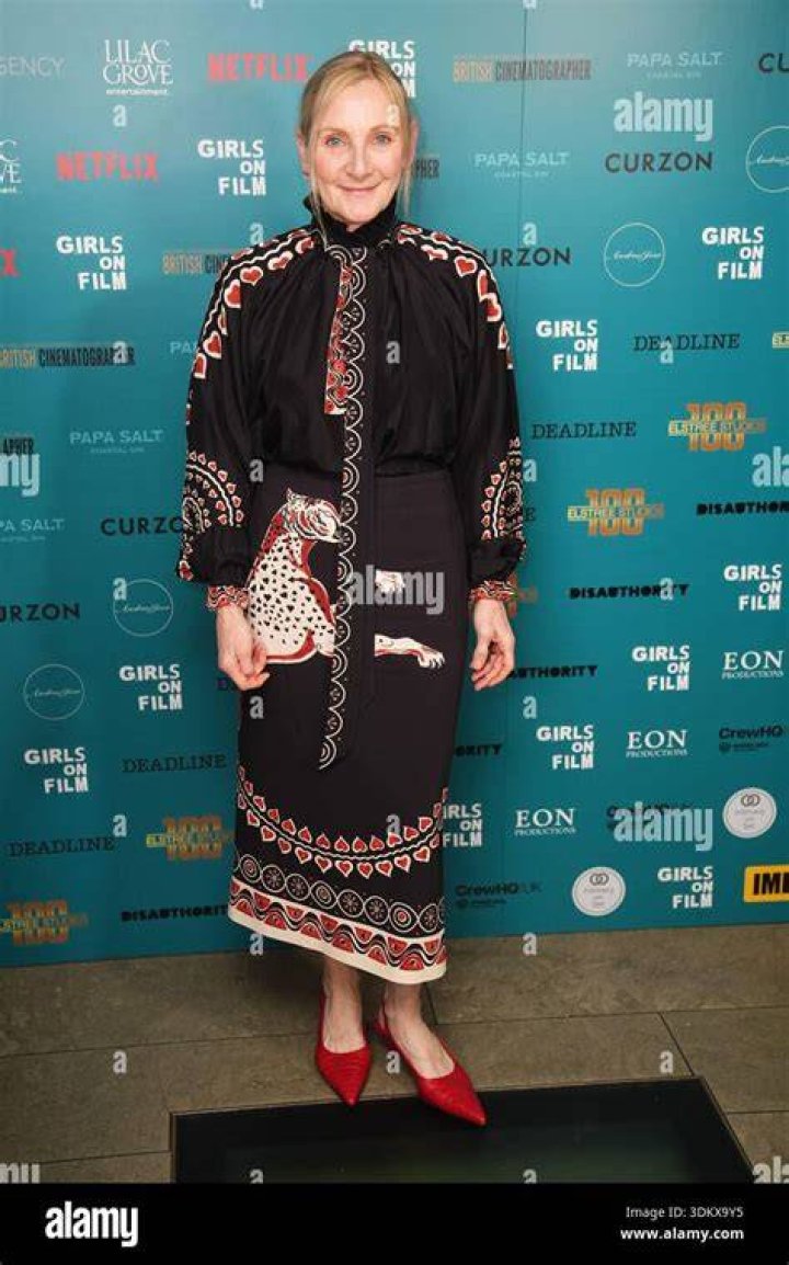Award-Winning Actress Lesley Sharp: A Star On Stage And Screen