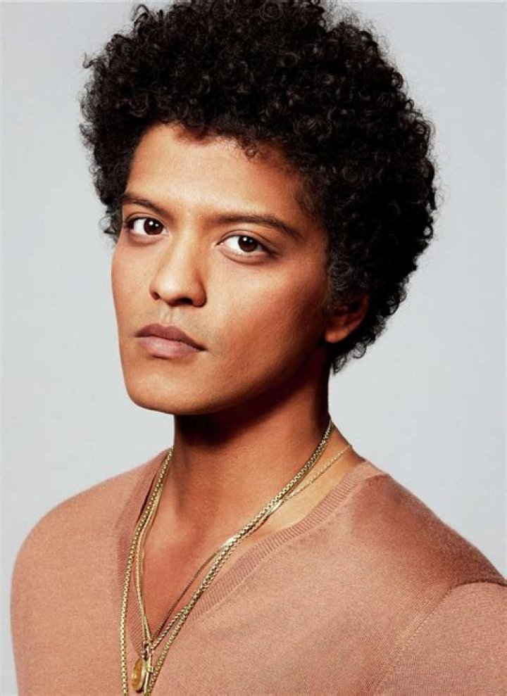 Bruno Mars' Weight: The Untold Truth