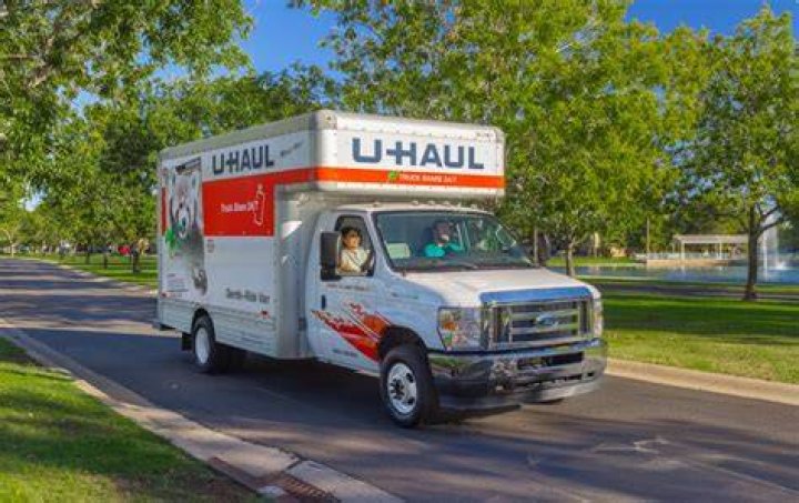 Can Someone Else Drive My Uhaul Rental? Tips On Sharing The Driving Responsibility