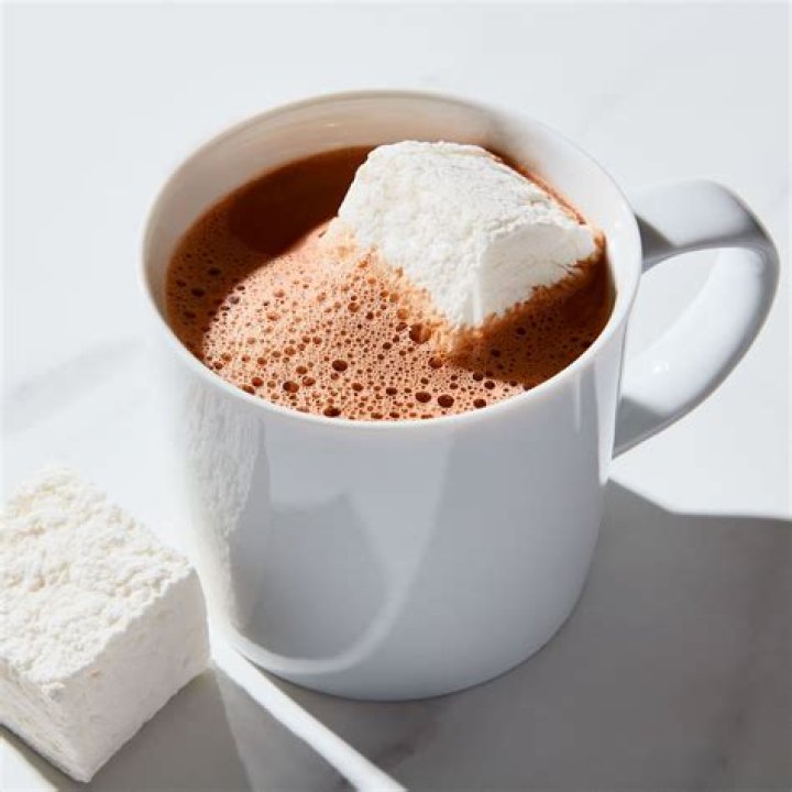 Can You Microwave Milk For Hot Chocolate: A Quick And Easy Guide