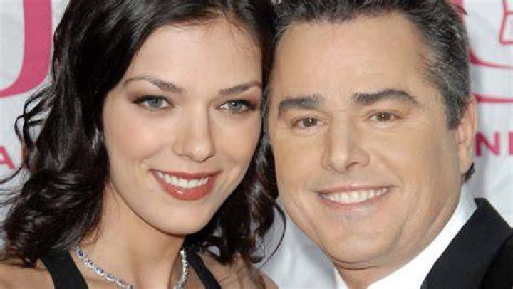 Christopher Knight And Wife: A Hollywood Love Story