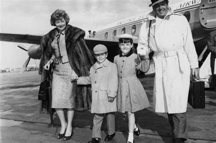 Did Patty Duke Have A Child With Desi Arnaz Jr.?