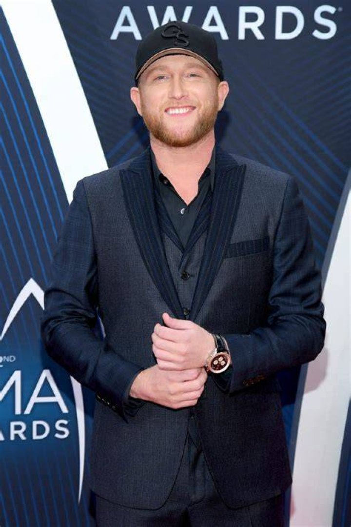 Discover Cole Swindell's Roots: Explore His Hometown