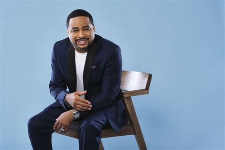 Discover The Exact Height Of Renowned Gospel Artist Smokie Norful