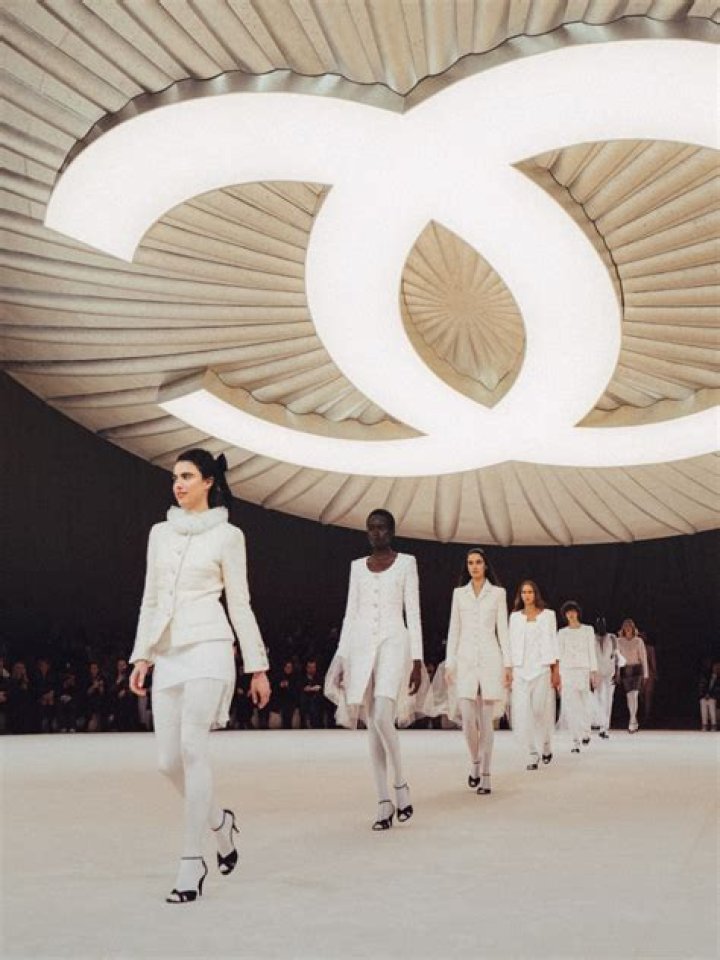 Discover The Secrets Behind Jacqi Vene's Timeless Style And Influence