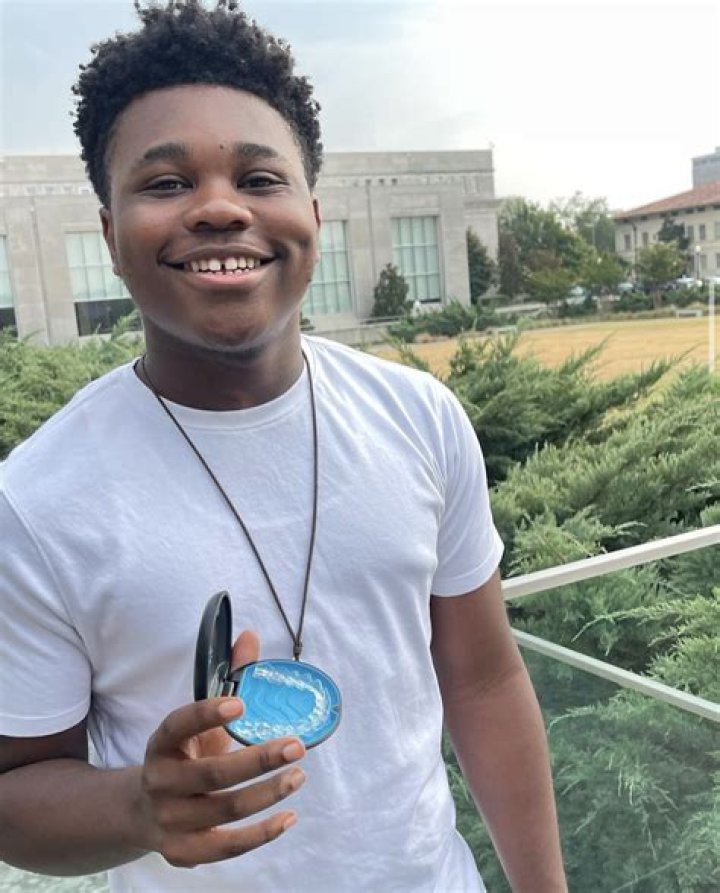 Discover The Unbelievable Height Of Jalyn Hall: Explore His Towering Stature