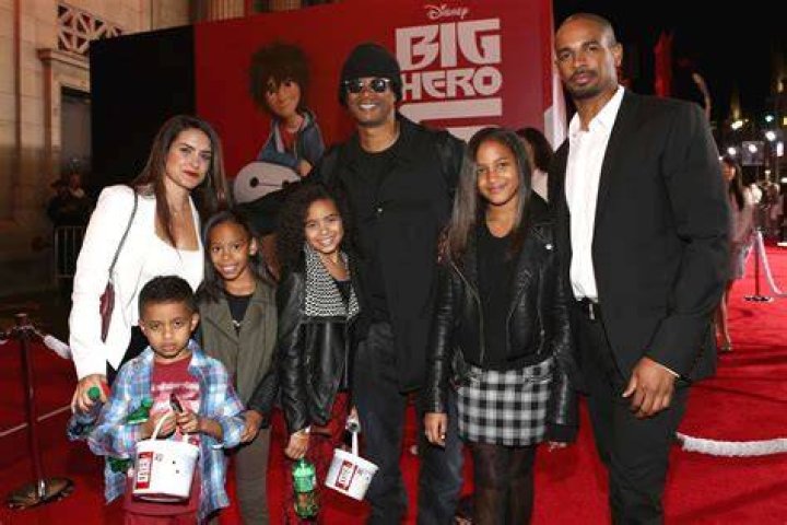 Discover The Untold Story Of Damon Wayans' Relationships
