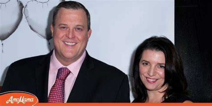 Does Billy Gardell Have A Wife? Find Out Here!