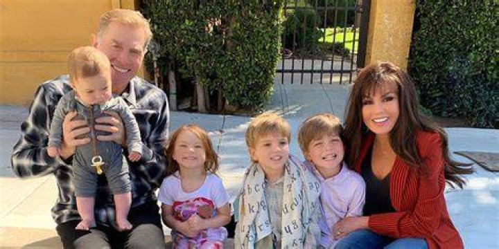 Does Maria Bartiromo Have Children? - Family Life Uncovered