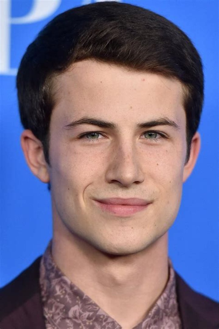 Dylan Minnette's Gripping Portrayal Of Prisoners: A Captivating Performance