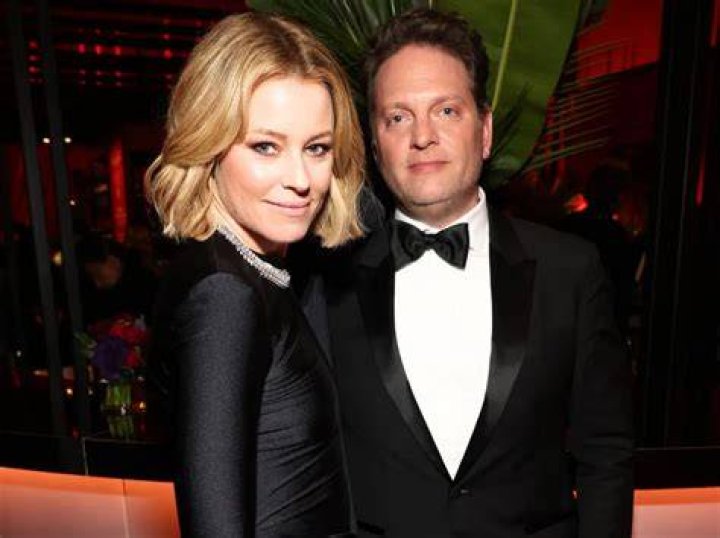 Elizabeth Banks: Meet Her Husband, Max Handelman