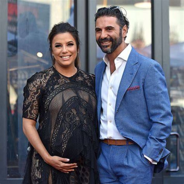 Eva Longoria's Husband's Age: Uncovering The Facts