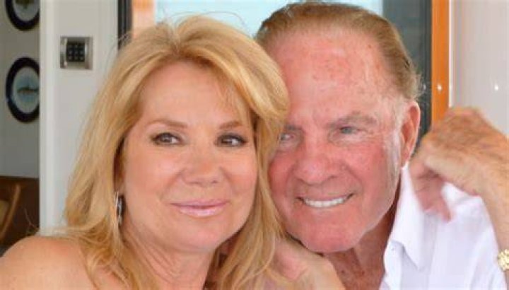 Get To Know: Frank Gifford's Wife Revealed