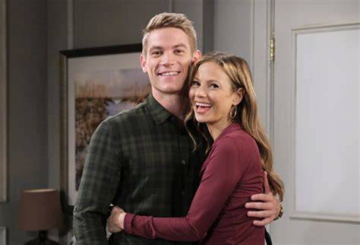 How Old Is Nikki From The Young And The Restless: Age Revealed