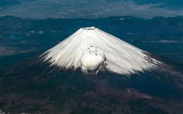 Is Mount Fuji Still A Dangerous Active Volcano? Uncover The Truth