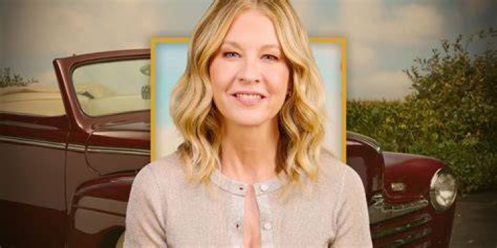 Jenna Elfman's Age: The Surprising Truth