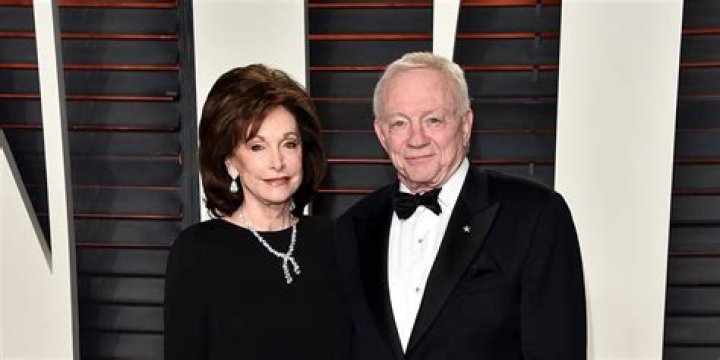 Jerry Jones' Wife: How Old Is She?