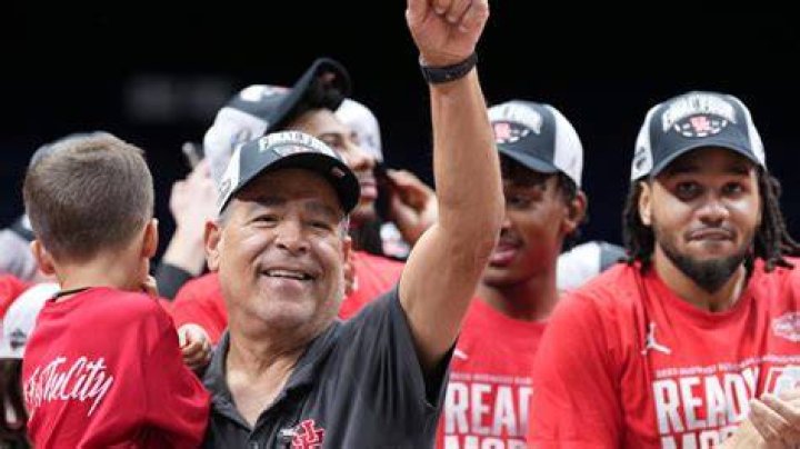 Kelvin Sampson's Racial Controversy: A Deeper Look