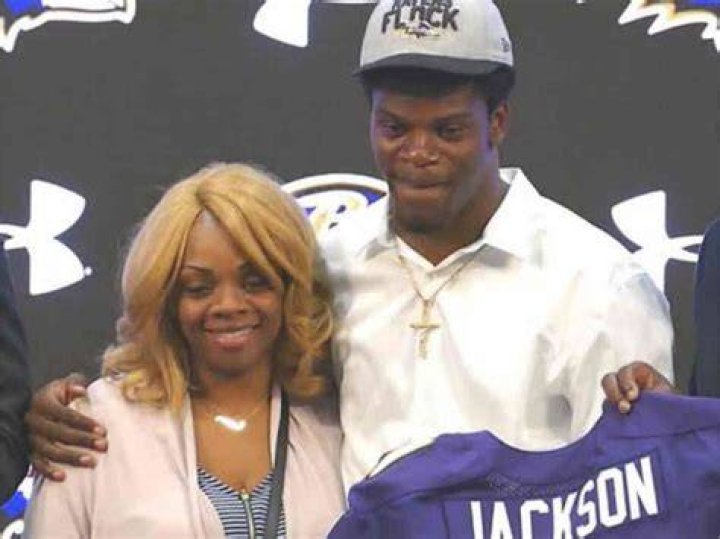 Lamar Jackson's Mother: A Profile Of Felicia Jones
