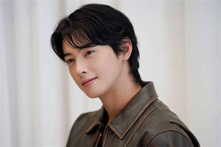 Latest On Cha Eun Woo's Upcoming Movie Debut