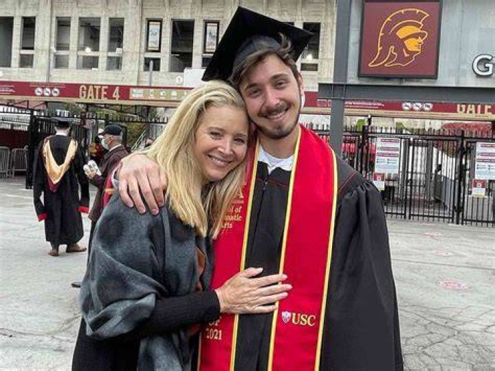 Lisa Kudrow's Connection To Julian Stern