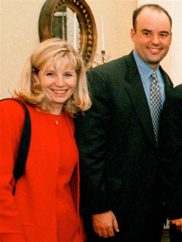 Liz Cheney's Partner: Who Is She Married To?