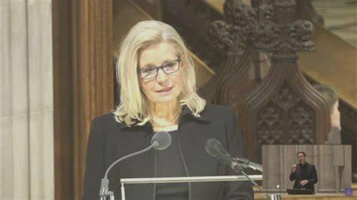 Liz Cheney Stature: Uncovering Her Exact Height
