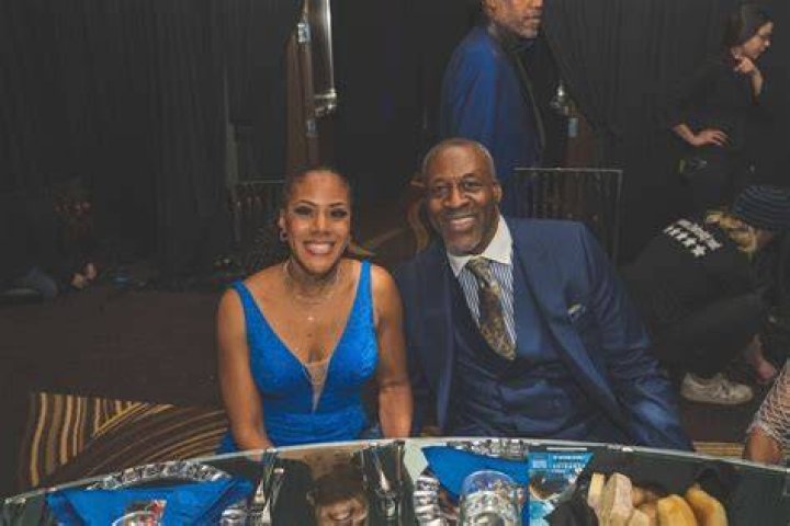 Lomas Brown's Wife: An Inspiring Story Of Love And Support