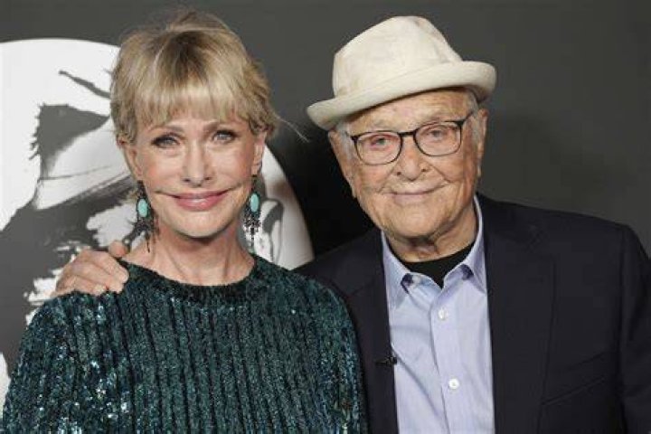Lyn Lear's Age: All The Details You Need To Know