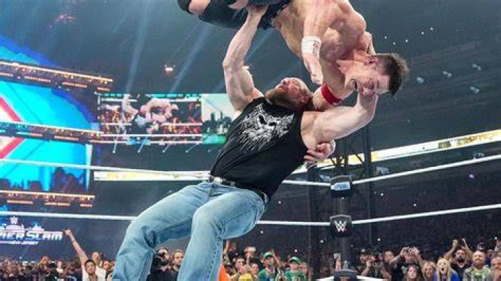 Marvelous Pictures Of Brock Lesnar: Unleash The Beast!