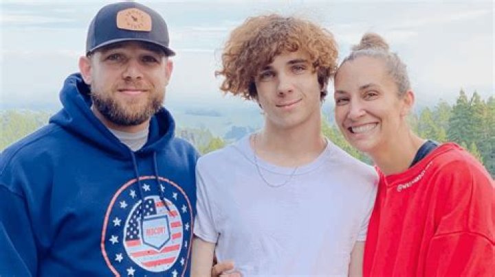 Meet Sam Hartman's Siblings - A Glimpse Into His Family Life