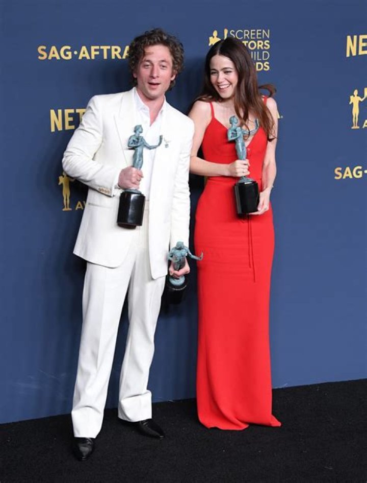Molly Gordon's Dating History Unveiled: Who Has She Been Linked To?