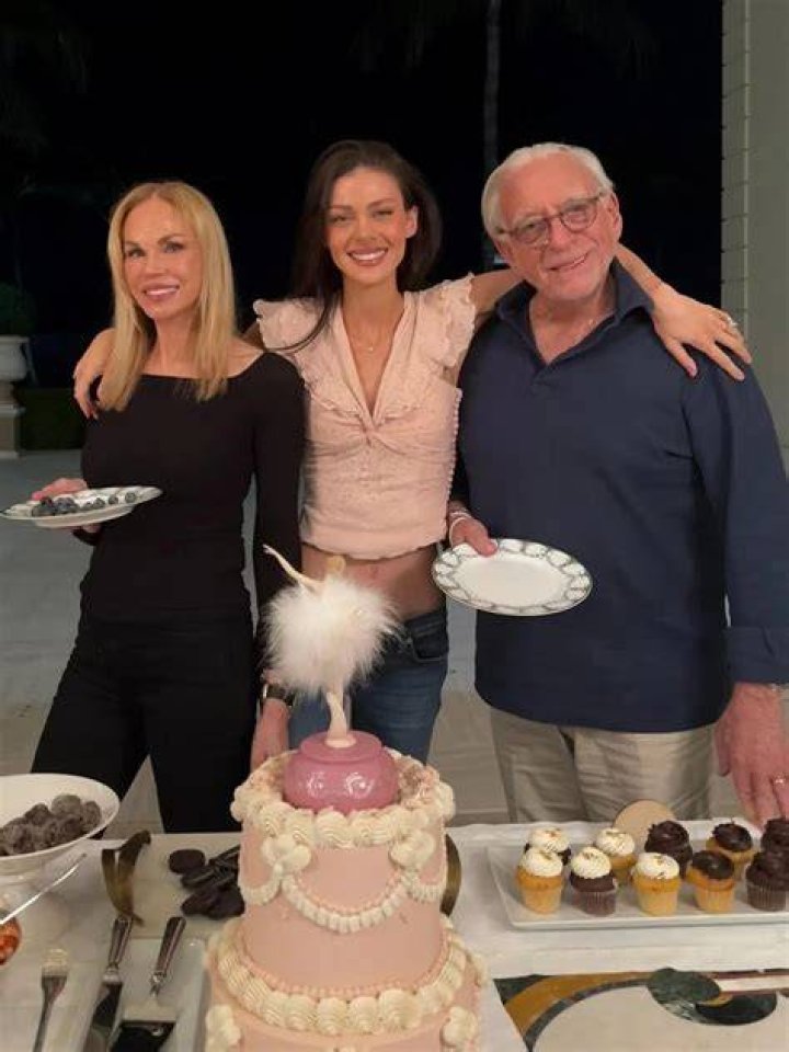 Nelson Peltz's Wife: Know More About Claudia Heffner Peltz