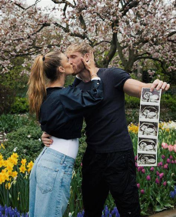 Nina Agdal And Tate: The Ultimate Guide To Their Relationship