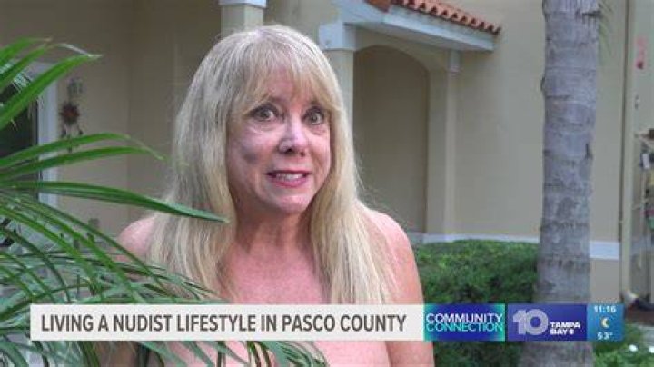 Nudists Get Together | NudistLog | Nudist Community