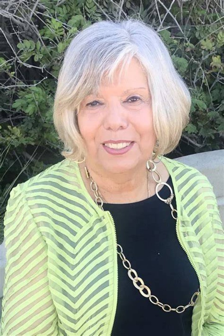 Obituary Of Marilyn Grabowski, A Beloved Friend And Family Member