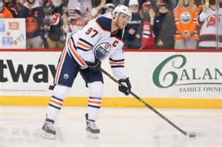 Oilers' Historic Move: Leaving Texan Turf For Tennessee