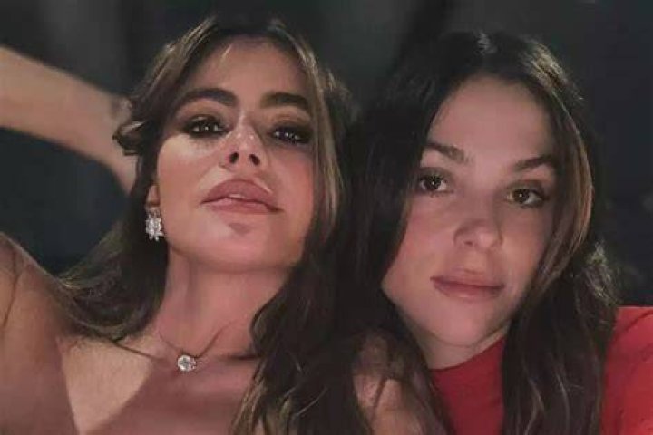 Paulina Davila And Sofia Vergara: A Dynamic Duo In Hollywood
