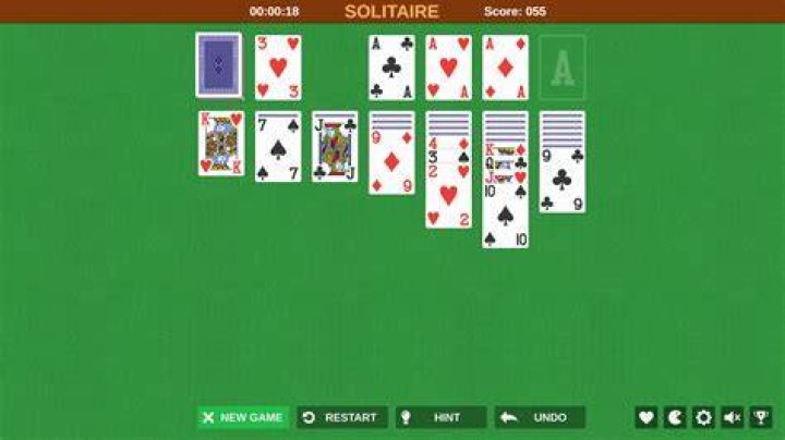 Play Green Felt Solitaire For Free: Enjoy Endless Solitaire Fun