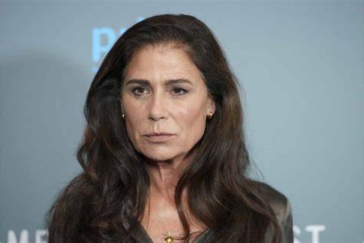 Premiering Actress Maura Tierney