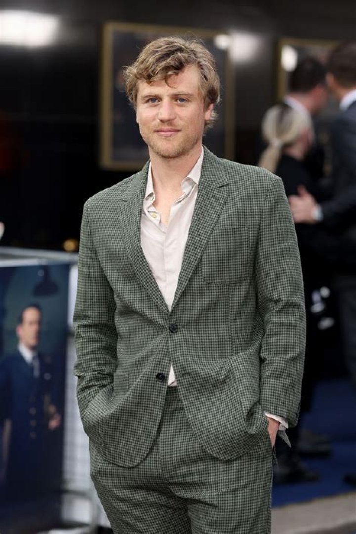 Renowned Actor Johnny Flynn: A Versatile Star On The Rise