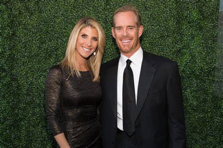 The Age Gap: Uncovering The Age Difference Between Joe Buck And His Wife