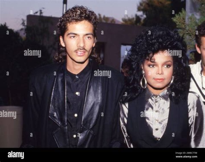 The Truth About Rene Elizondo And Janet Jackson's Relationship