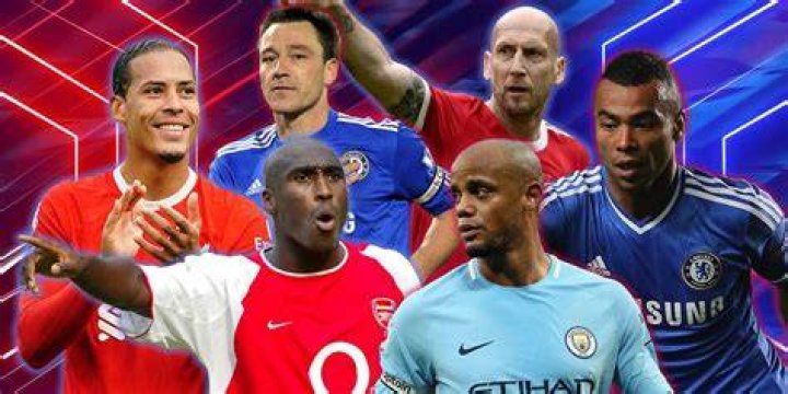 The Ultimate Guide: Ranking The Greatest Full-Backs Of All Time