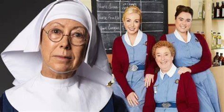 The Ultimate Guide To Hattie Davis' SNL Skits